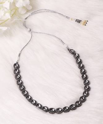 Gold kundan neckpiece 4
