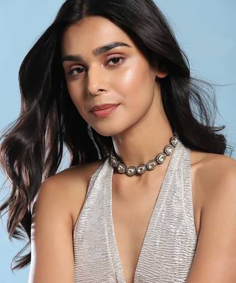 Gold kundan neckpiece 1