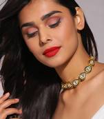 Gold kundan neckpiece