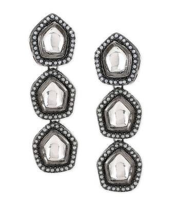 Gold kundan earrings 1