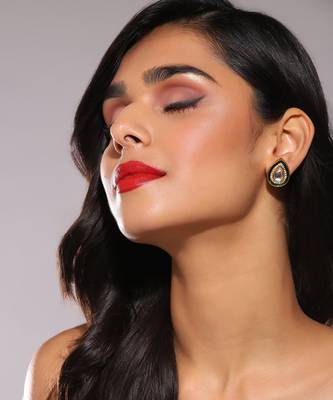 Gold kundan earrings 2
