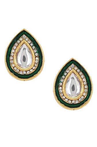 Gold kundan earrings