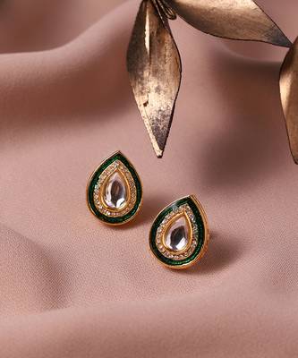 Gold kundan earrings 4