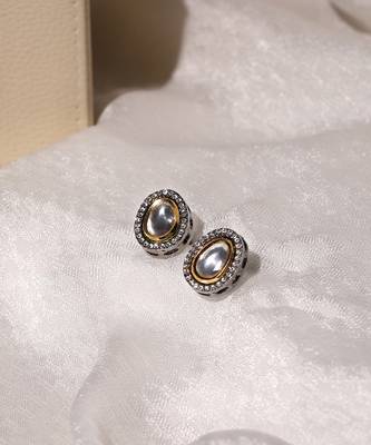 Gold kundan earrings 4
