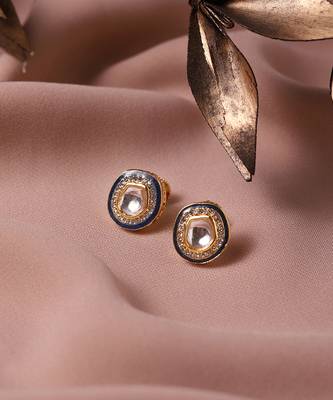 Gold kundan earrings 4