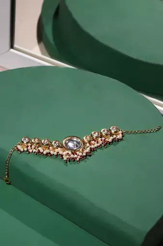 Gold kundan bracelet