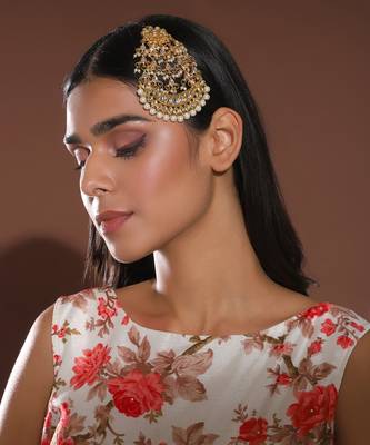 Gold kundan jhoomar 1