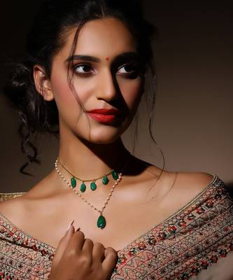 Green gold plated handcrafted necklace 1