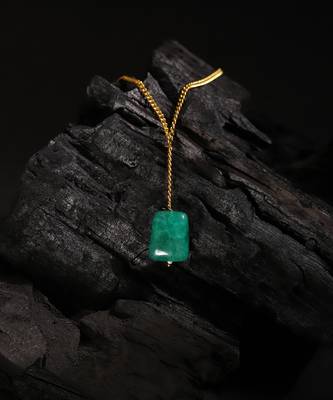 Green gold plated handcrafted necklace 2