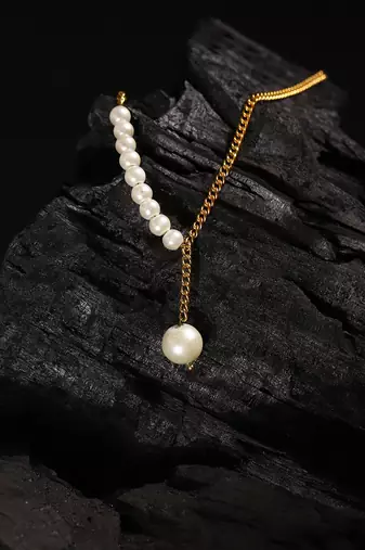 White gold plated handcrafted necklace