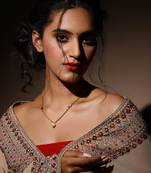 White gold plated kundan necklace