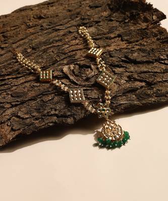 White gold plated kundan mathapatti 2