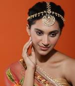 Gold plated kundan mathapatti