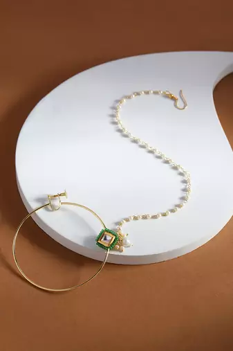 Green multi beaded nose ring