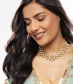 White kundan neckpiece