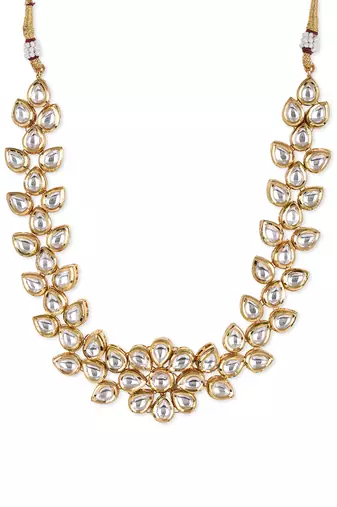 White kundan neckpiece