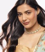 White kundan neckpiece