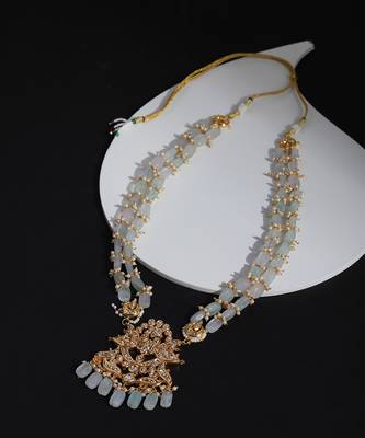Pastel gray kundan neckpiece 2
