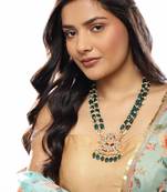 Dark green kundan neckpiece