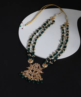 Dark green kundan neckpiece 2