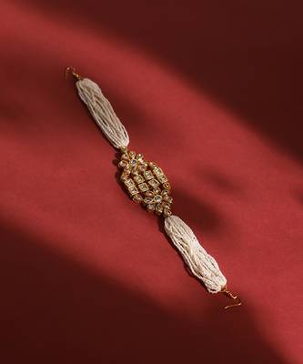 White kundan beaded hair band 2