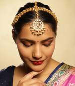 White kundan matha patti