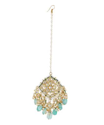 White kundan maang tikka 3