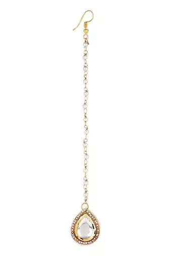 White kundan maang tikka