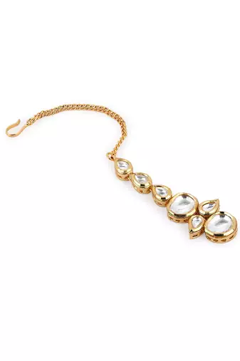 White kundan maang tikka
