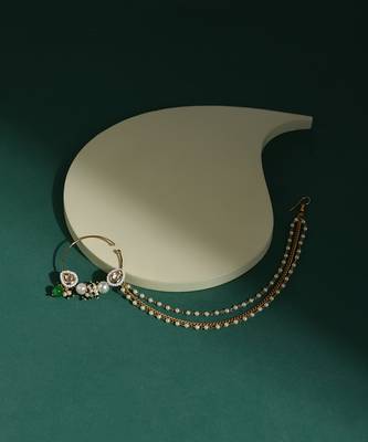 White kundan nose ring 2