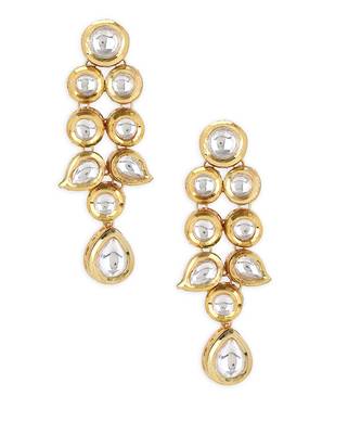 Golden kundan earrings 3