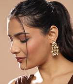 Golden kundan earrings