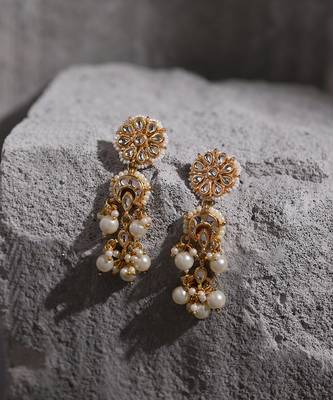 White kundan earrings 3