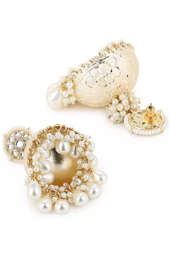 White kundan earrings
