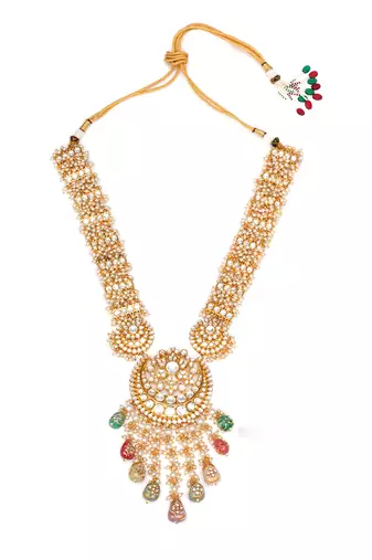 Gold long kundan necklace set with maang tikka