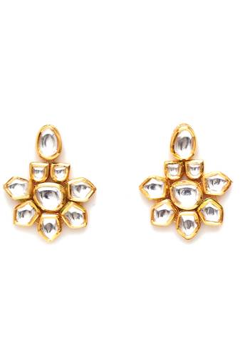 Gold kundan earrings