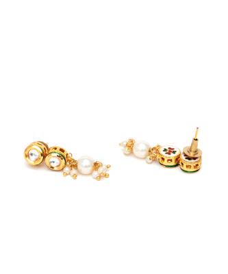 Gold kundan earrings with pearl drops 3