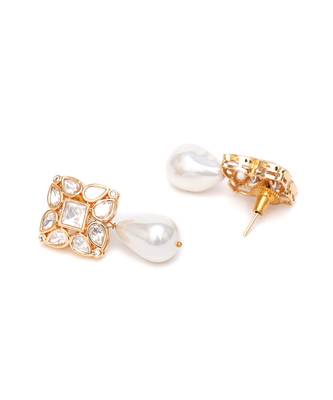 Gold kundan studs with pearl drop 3