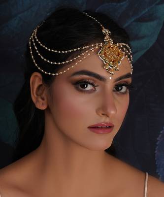 Gold layered pearl matha patti 1