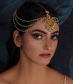 Gold layered pearl matha patti