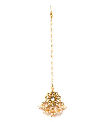 Gold kundan maang tikka 2