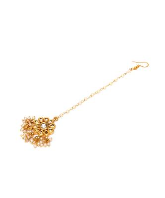 Gold kundan maang tikka 3