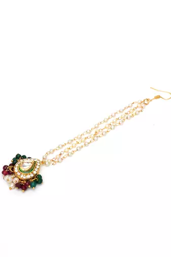 Gold kundan maang tikka