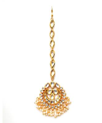 Gold kundan maang tikka 2