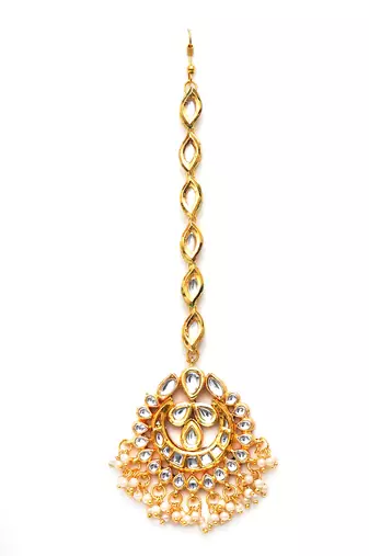 Gold kundan maang tikka