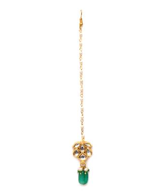 Gold kundan maang tikka 2