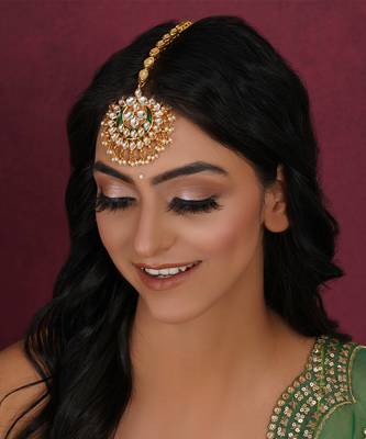 Gold kundan maang tikka 1