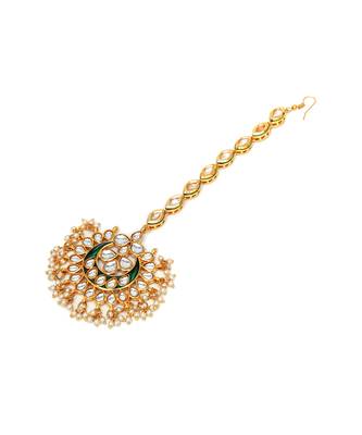 Gold kundan maang tikka 2