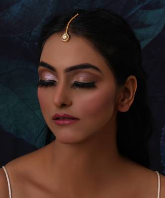 Gold kundan maang tikka 1
