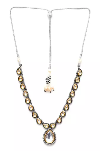 Gold long tear drop dual tone kundan neckpiece